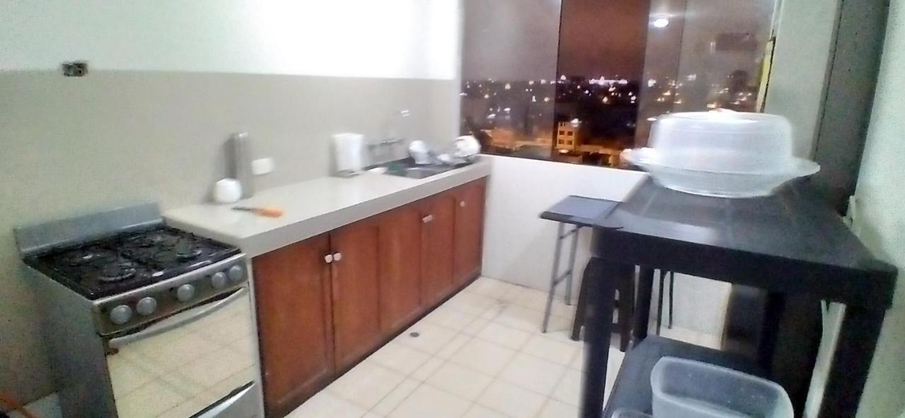 Arena Costa B - Lima