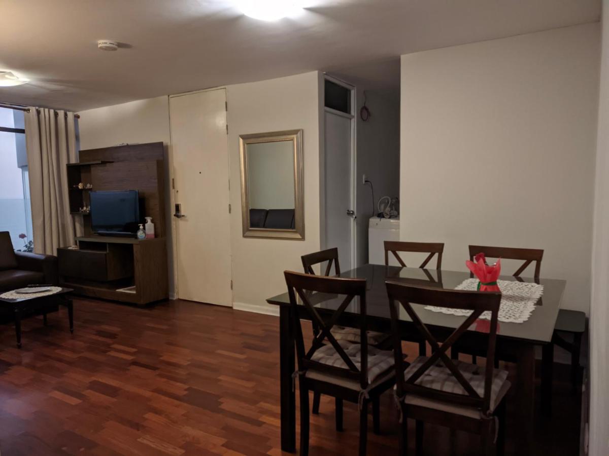 Quarto em Acomodações Particulares Arena Costa B - Lima